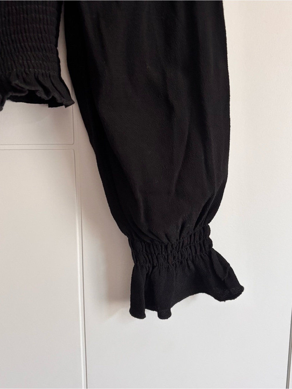 Aritzia Sunday Best Sinatra Blouse - Picture 4 of 5